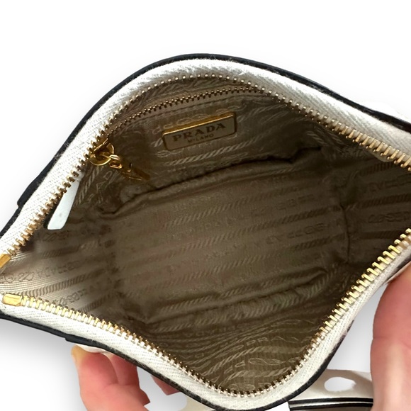 Prada cosmetic pouch with COA - Picture 5 of 8